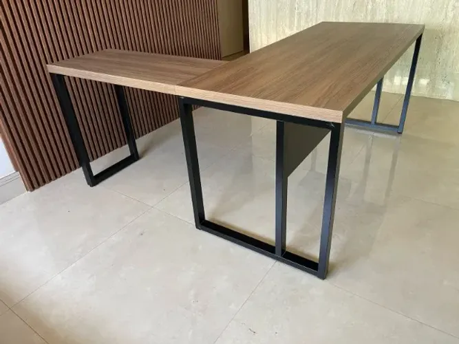 MESA 1.50X1.60 COM GAVETAS 40MM MOVEIS PARA ESCRITORIO
