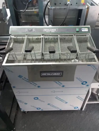 NZ. Fritadeira elétrica 30L  zona fria 10.000w 