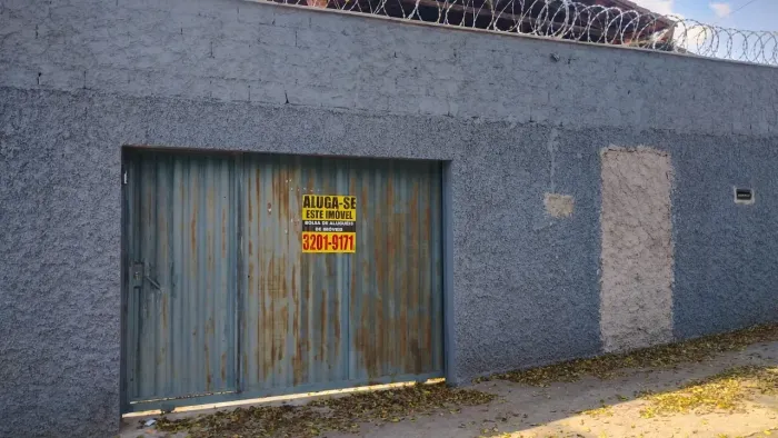 Imóvel residencial, em média  150m²   localizado no bairro Glória  Belo Horizonte.