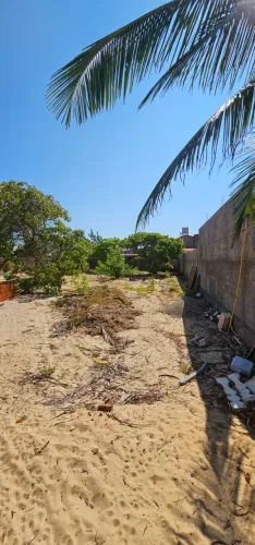 Financie o seu terreno de 800m² escriturado na praia da Taíba a poucos metros da praia