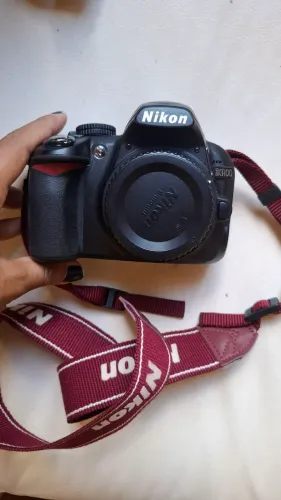 Câmera Nikon D3100