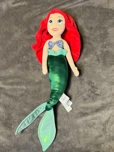 Boneca Ariel Pelúcia Disney 