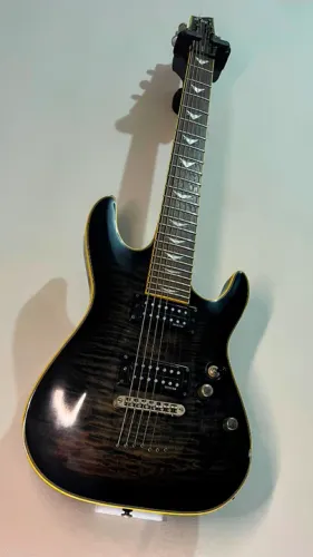 Guitarra Schecter 7 Cordas (Omen Extreme 7)