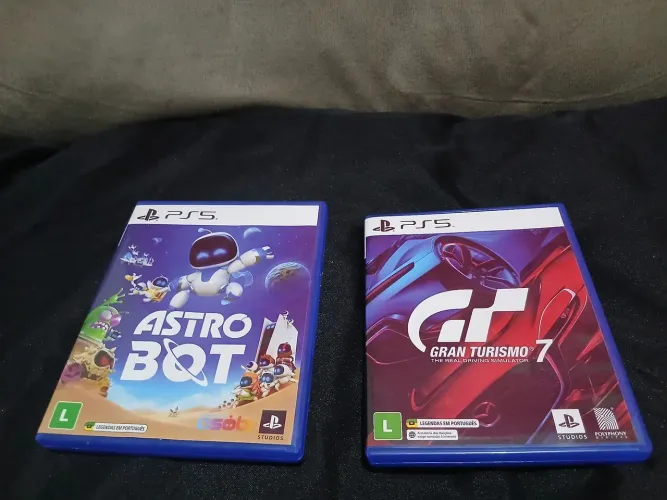 Vendo 2 Jogos PS5 outro troco por controle PS5