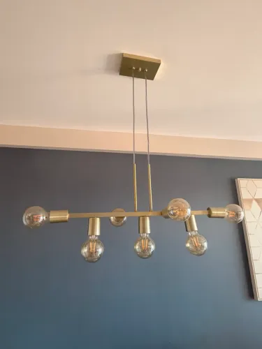 Luminária moderna dourada com 7 lâmpadas 