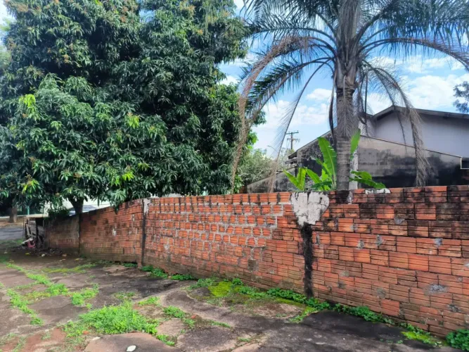 Terreno à venda no bairro Andrade, Zona Oeste de Londrina