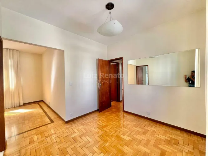 Apartamento de 3 quartos para aluguel no bairro Sion