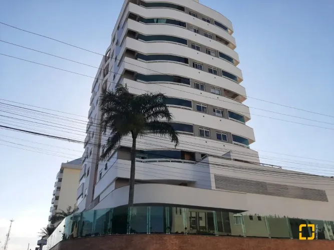 Apartametno 3 quartos 2 garagens em Florianópolis/SC