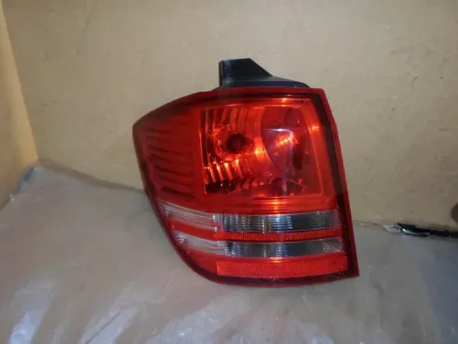 Lanterna Esquerda Dodge Journey Até 2012 Esquerdo