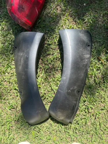 Par Moldura hilux