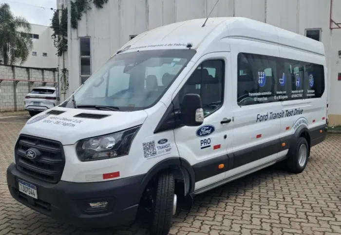 Ford Transit Minibus 18 Lug. 2.0 16V DIE Aut. 2026