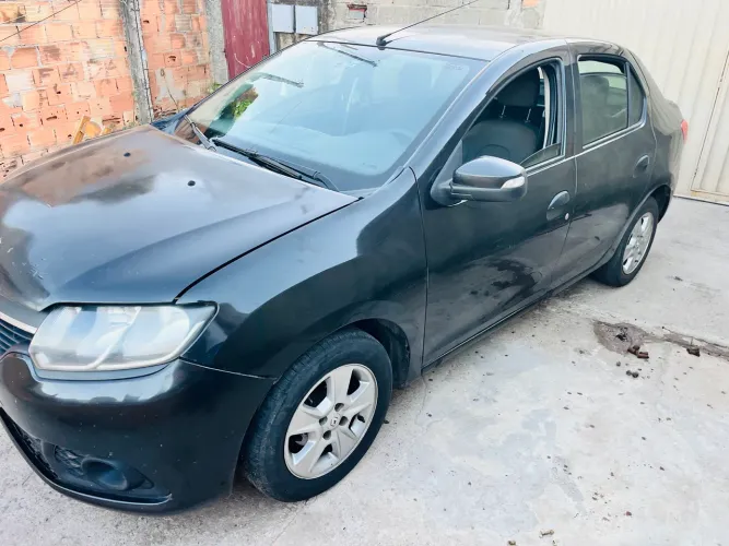 Renault Logan Dynamique Hi-flex 1.6 8V 4P 2017