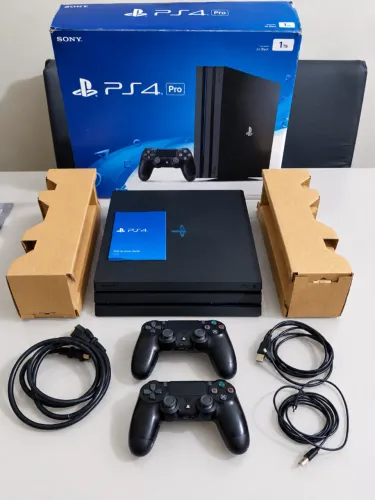 PLAYSTATION 4 PRO