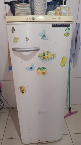 Vendo geladeira