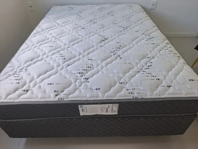 Cama de Casal com Base Ecoflex