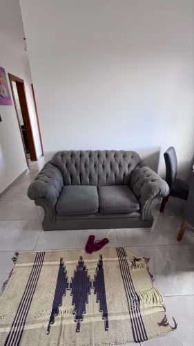 Sofá de molas 2 lugares