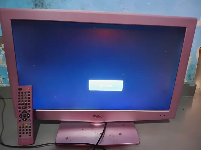 TV nao e smart na cor lilas