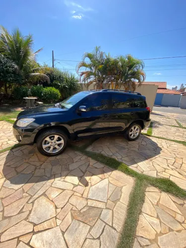 Toyota RAV4 2.4 4X4 16V 170cv Aut. 2011