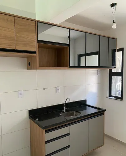 Armários De Cozinha Com Detalhes Reflecta 