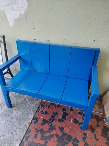 2 BANCOS AZUL RESISTENTE