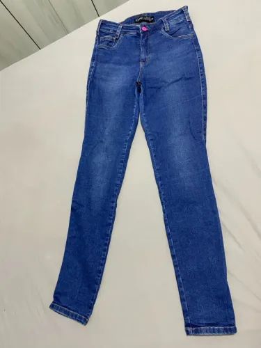 Calça jeans Zoomp tamanho 40