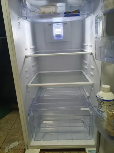 Geladeira funcionando perfeitamente