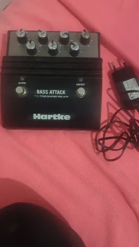 Pre amplificador Hartke Bass attack + Fonte