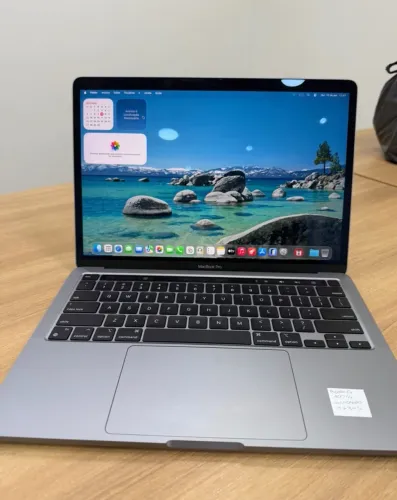 MacBook