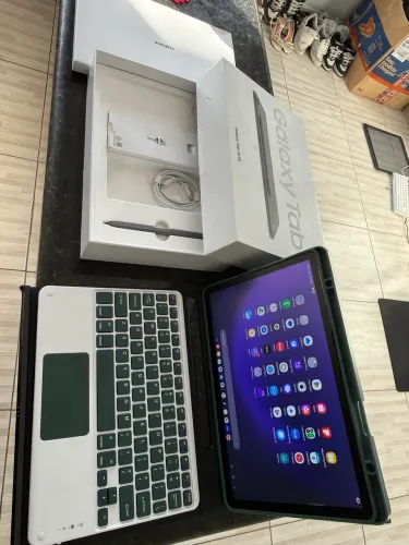 Galaxy Tab S9 Fe 5G - Com teclado, capa e Caneta.