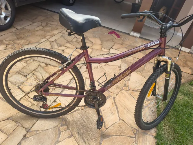 Bicicleta Caloi modelo Rouge