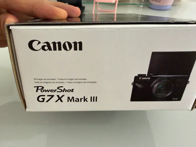 Canon G7X Mark III