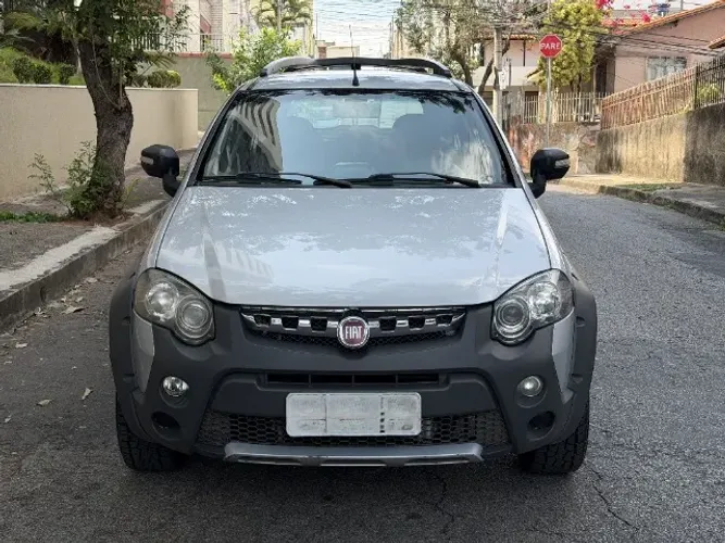 Fiat Palio Weekend Adventure Locker 1.8 Flex 2015