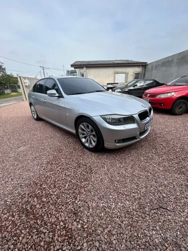 BMW 320I A 2011