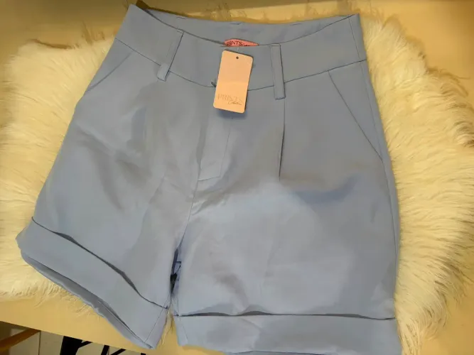 Bermuda alfaiataria azul