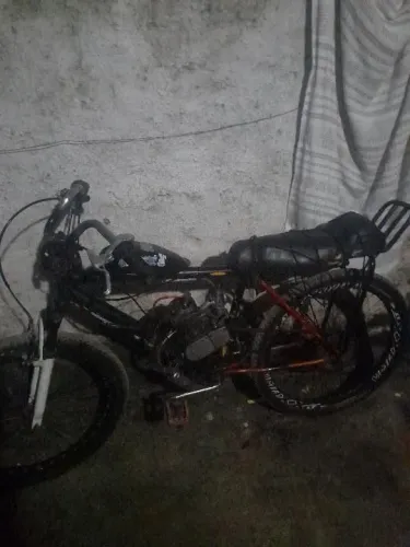 Motorizada(ler a descrição)