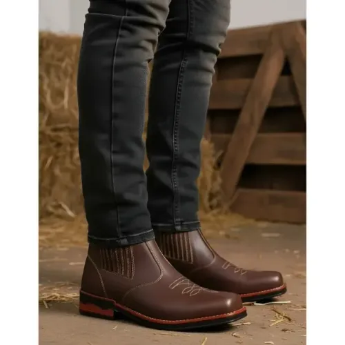 Bota / Butina Masculina 100% Couro Legítimo - Sola Costurada - Nº 40