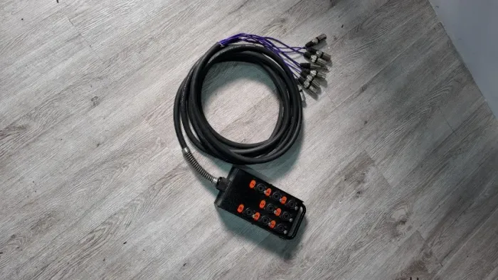 Medusa/Multicabo 8 Canais Combo - 5 metros | Excelente estado