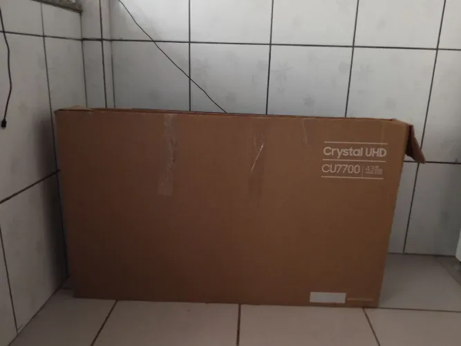 Tv 4k UHD TELA DE CRISTAL SAMSUNG