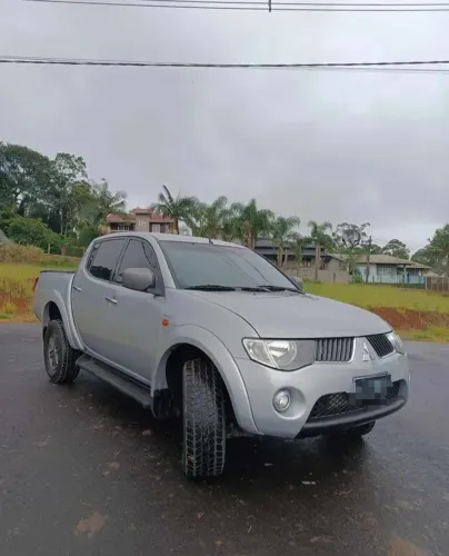 Mitsubishi L200 Triton HPE 3.2 CD TB Int.diesel AUT 2010