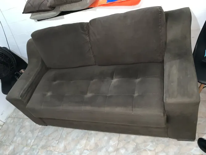 Sofá dois lugares