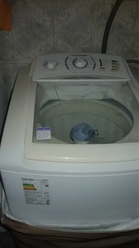 Máquina de lavar Electrolux 12kg