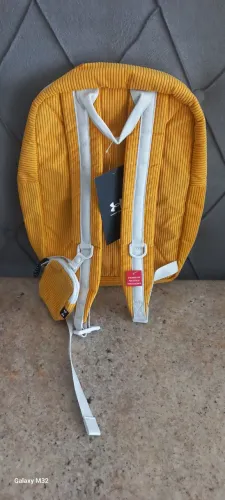 Mochila under armour unissex original. 