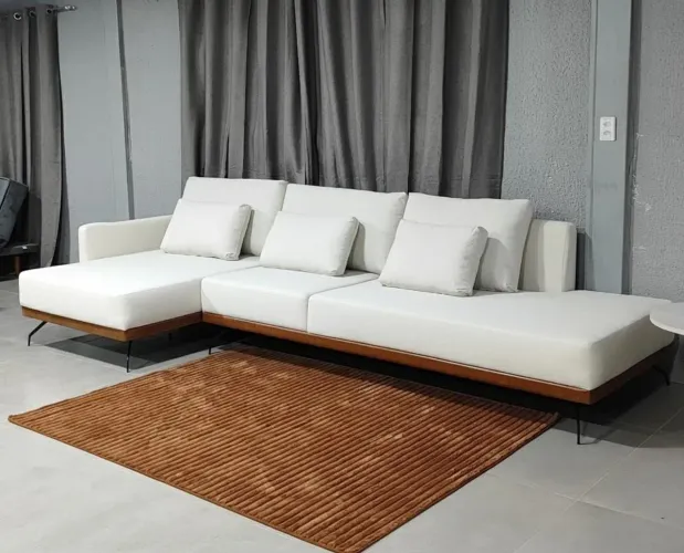 Sofá com chaise 3.0 metros