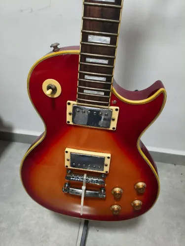 STRINBERG LESS PAUL SUNBURST + CORDAS NOVAS / aceito troca plotter baixo ativo.