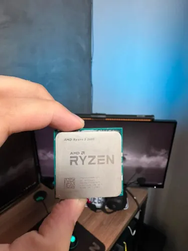 Processador AMD Ryzen 5 2600 - Seminovo