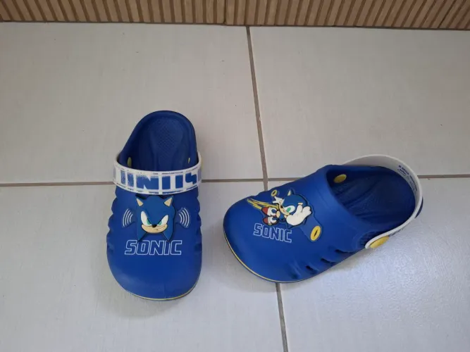 Babuche Infantil Sonic Azul. Tamanho 26/27.