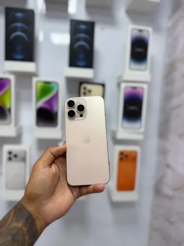 IPHONE 16 PRO MAX 256GB ?R$ 5.799