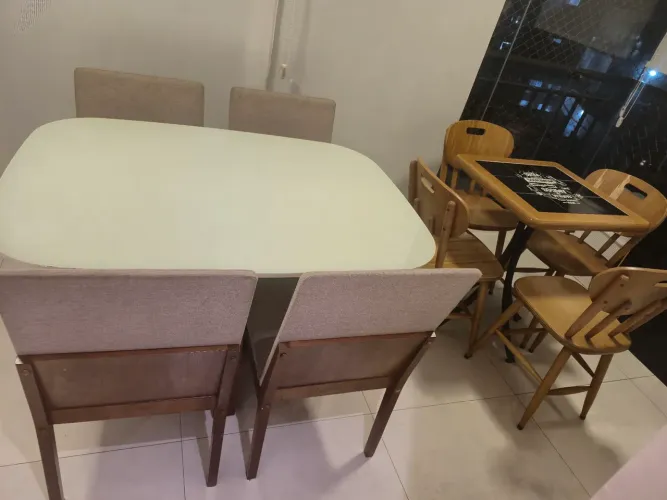 Kit Mesa de Jantar + Mesa Bistro com 8 cadeiras - Oportunidade