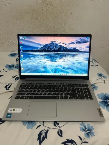 Notebook lenovo ideapad 1i 4gb ram 128gb seminovo