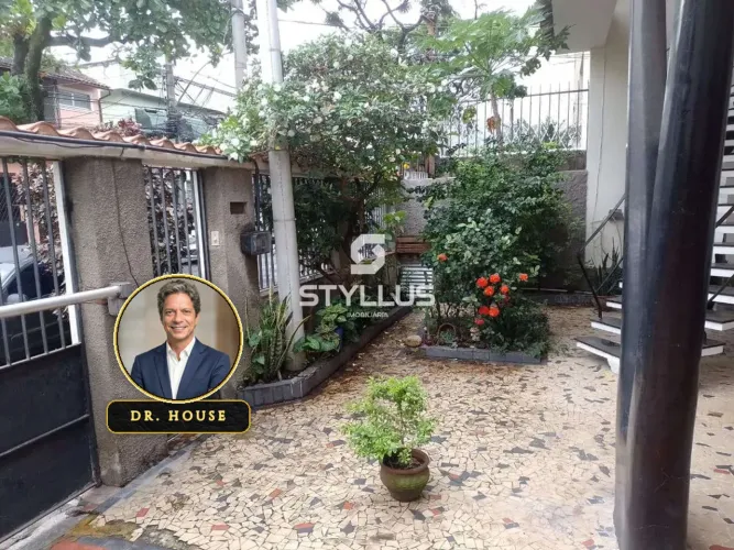 Casa Duplex de Frente com 4 Quartos e 5 Vagas em Engenho de Dentro! M03O